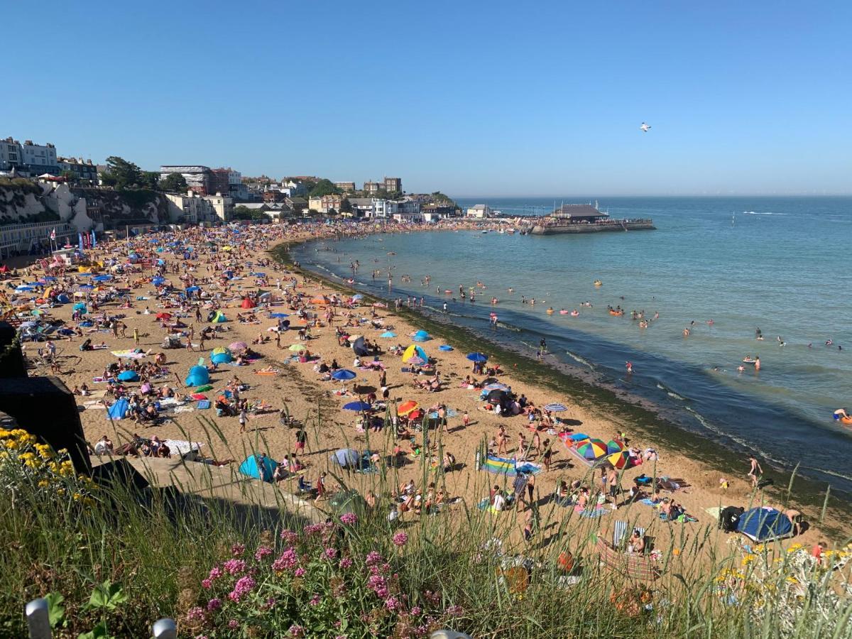 Enliven Vila Broadstairs Exterior foto